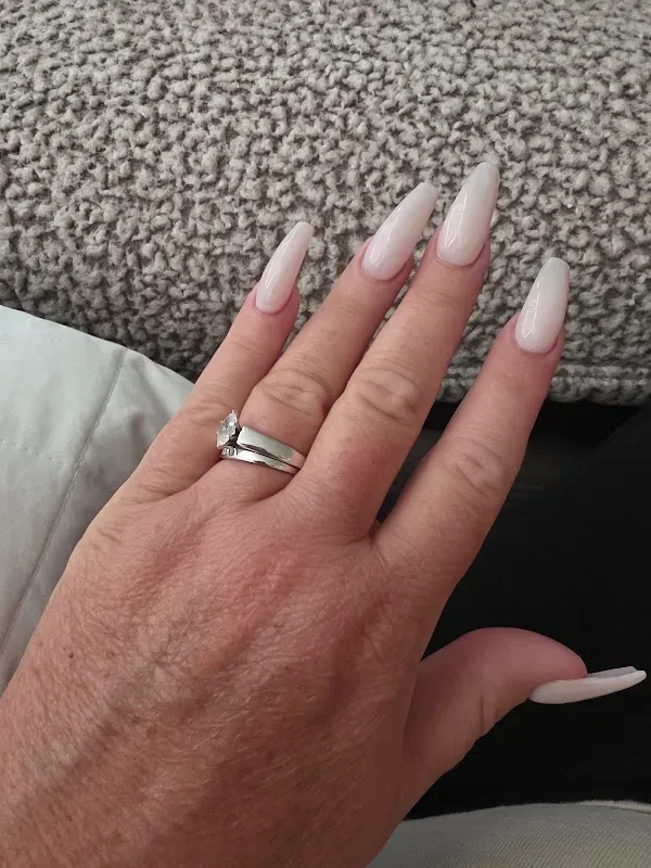 City Star Nails — Nail salon in Cleveland